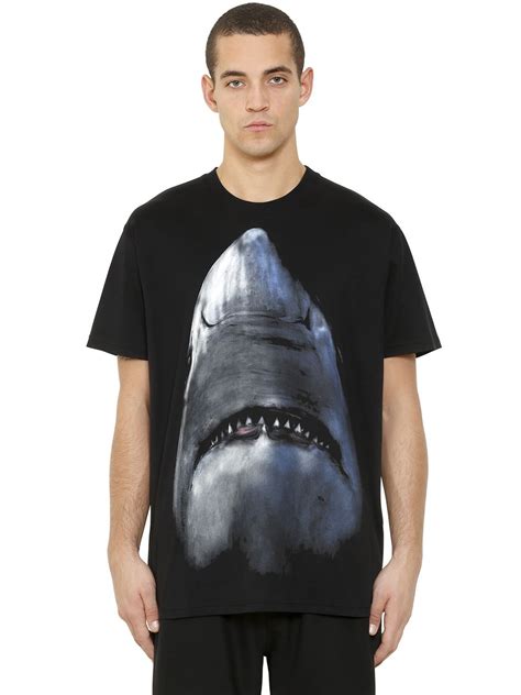 givenchy tee oversized|givenchy shark tee.